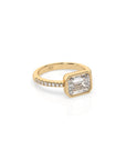 14k Elara Bezel Ring