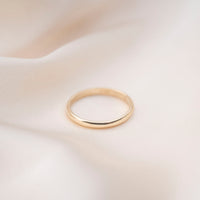14k 2mm Band Ring