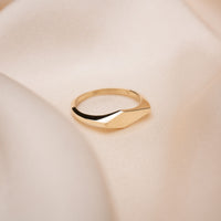 14k Gold Diamond Shaped Signet Ring