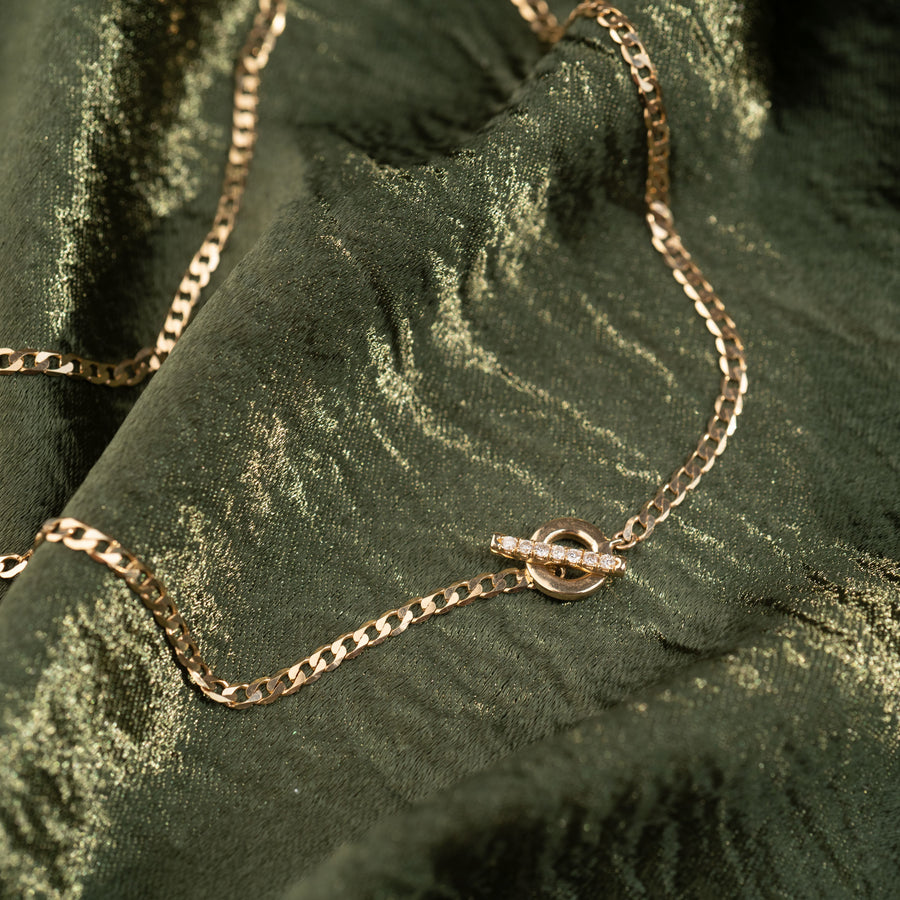 14k Diamond Toggle Curb Link Necklace .10 CTW