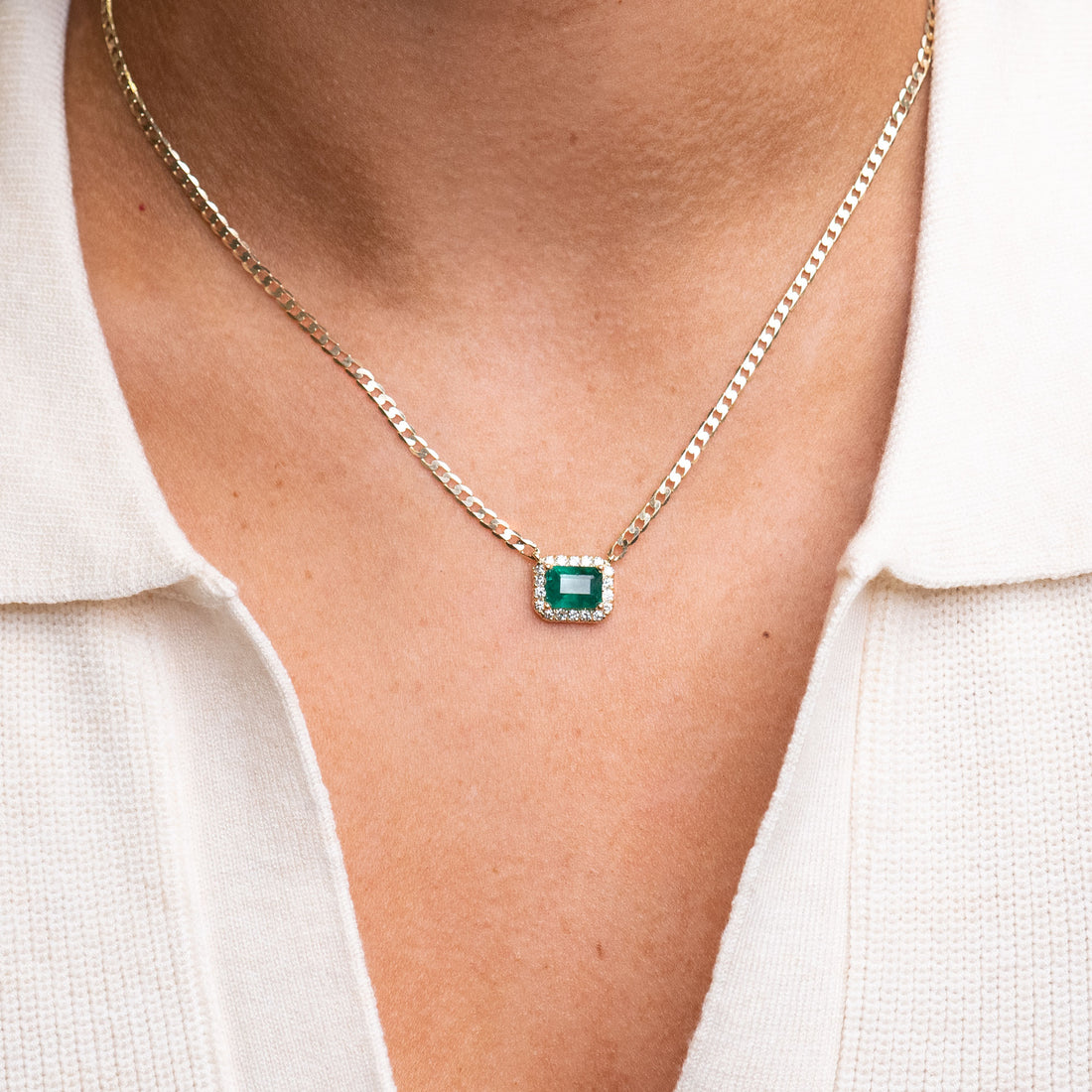 14k Emerald Halo Necklace .25 CTW