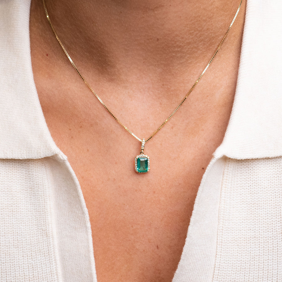 14k Emerald Diamond Necklace