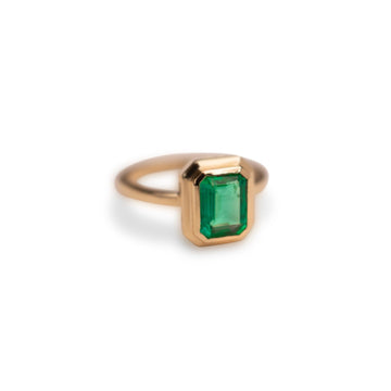 14k Emerald Tiered Bezel Ring