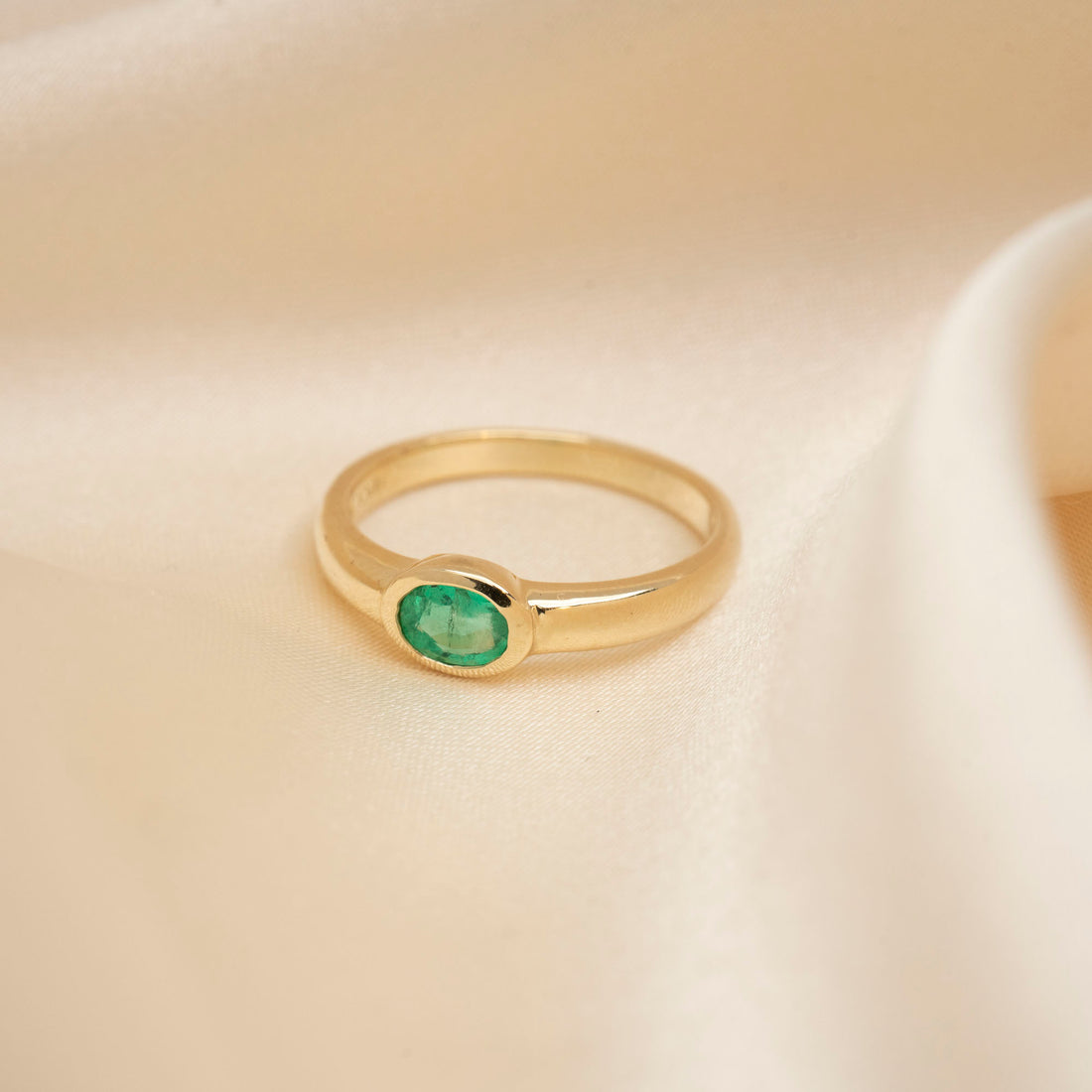 14k Emerald Bezel Ring