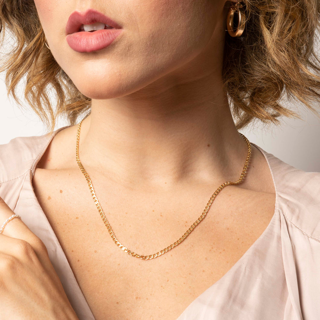Gold Curb Link Necklace