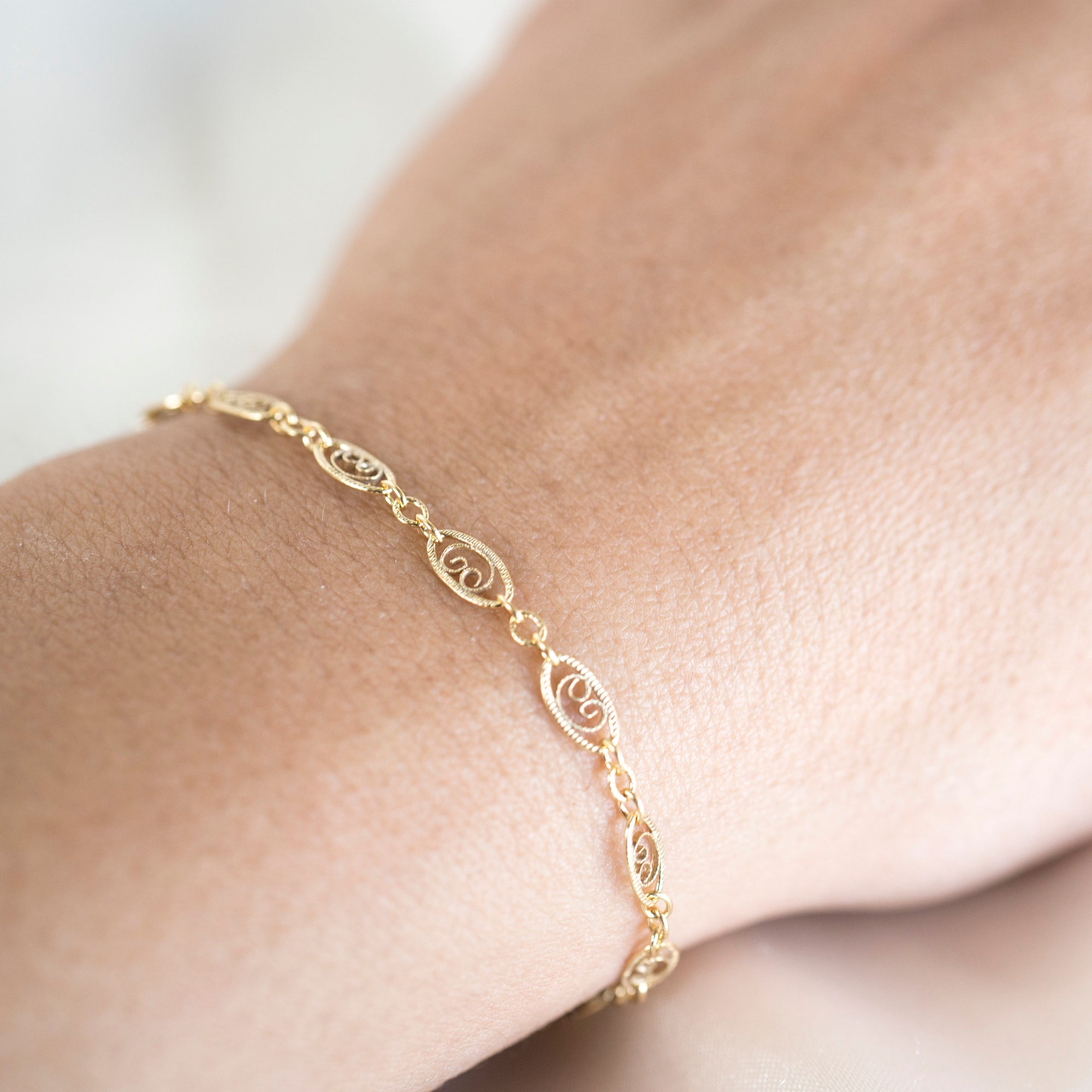 Gold Vintage Bracelet, 14k Gold Bracelet, Simple Gold Bracelet, Chain and Link Bracelet, Bracelet, Chain Bracelet, Dainty Bracelet