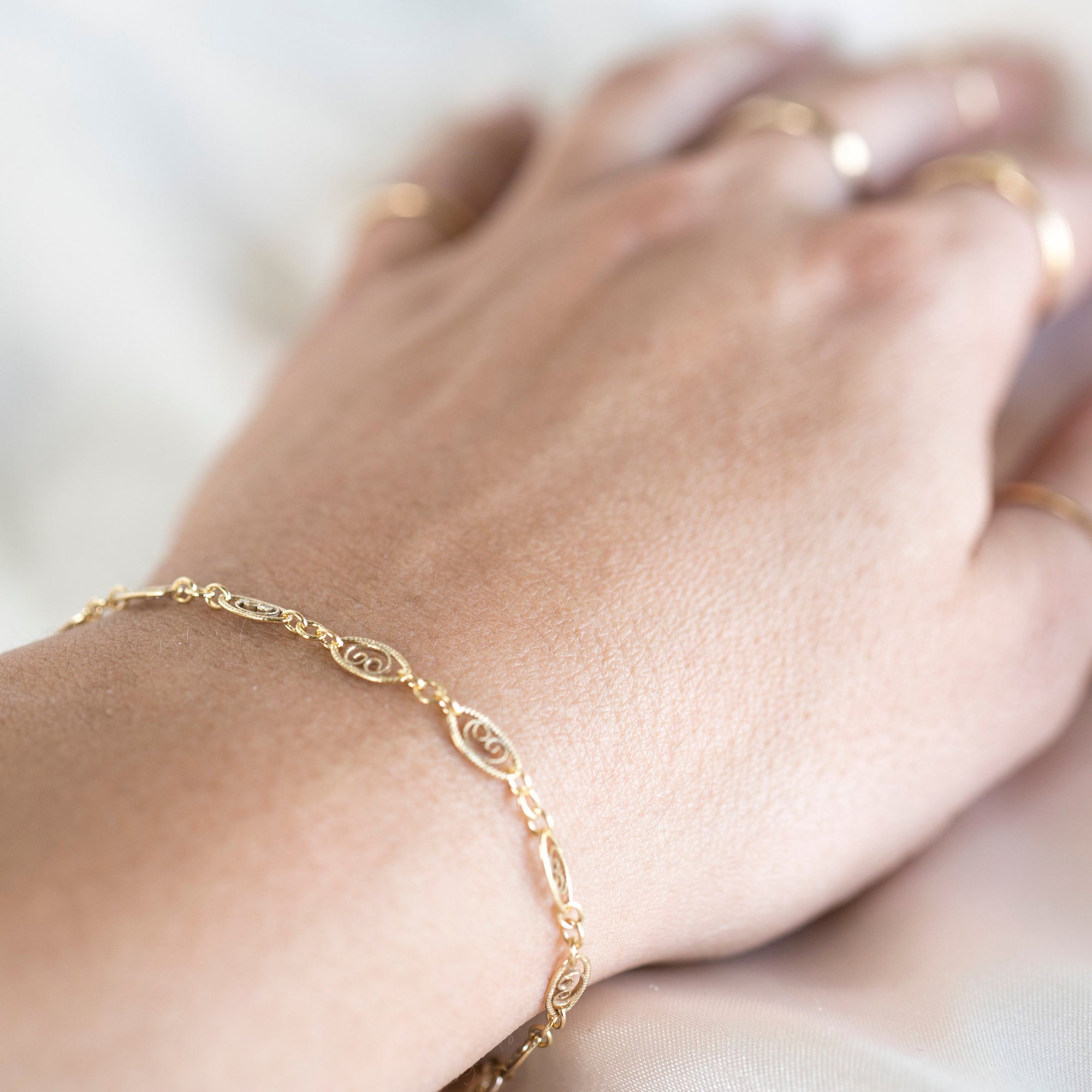 Gold Vintage Bracelet, 14k Gold Bracelet, Simple Gold Bracelet, Chain and Link Bracelet, Bracelet, Chain Bracelet, Dainty Bracelet