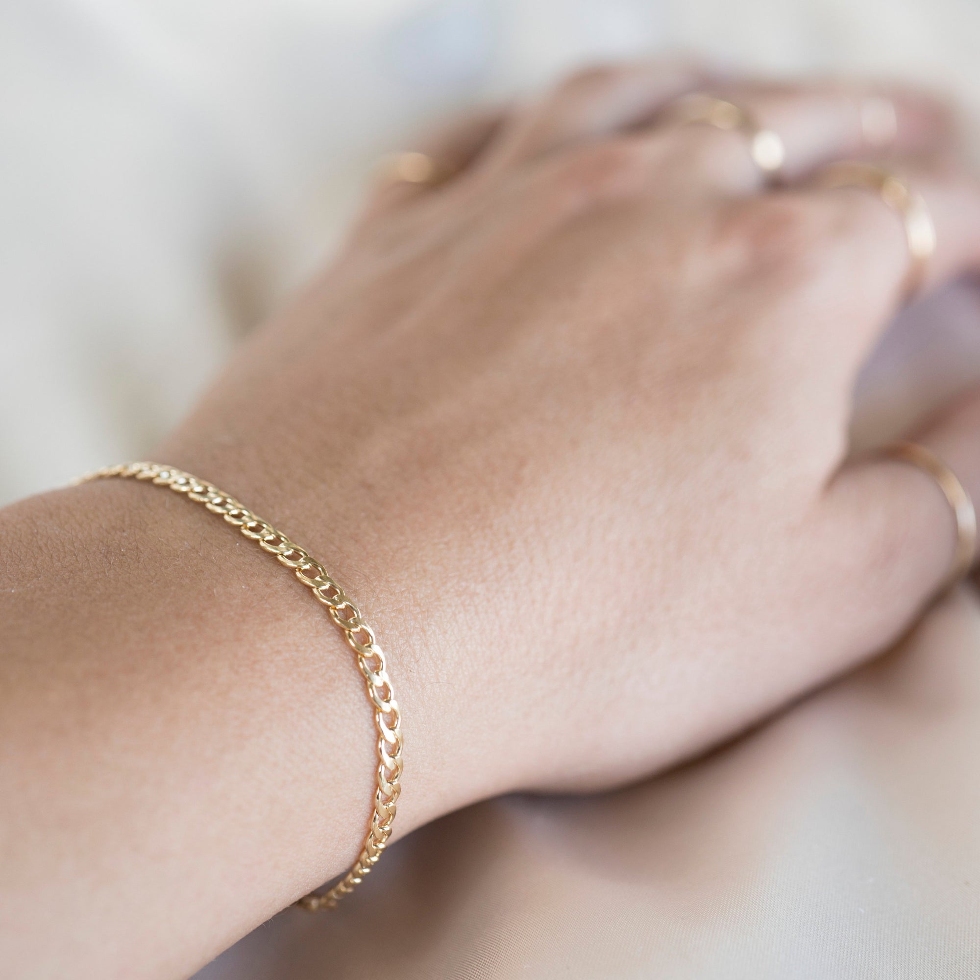 Gold Curb Link Bracelet, 14k Gold Bracelet, Simple Gold Bracelet, Chain and Link Bracelet, Bracelet, Chain Bracelet, Dainty Bracelet