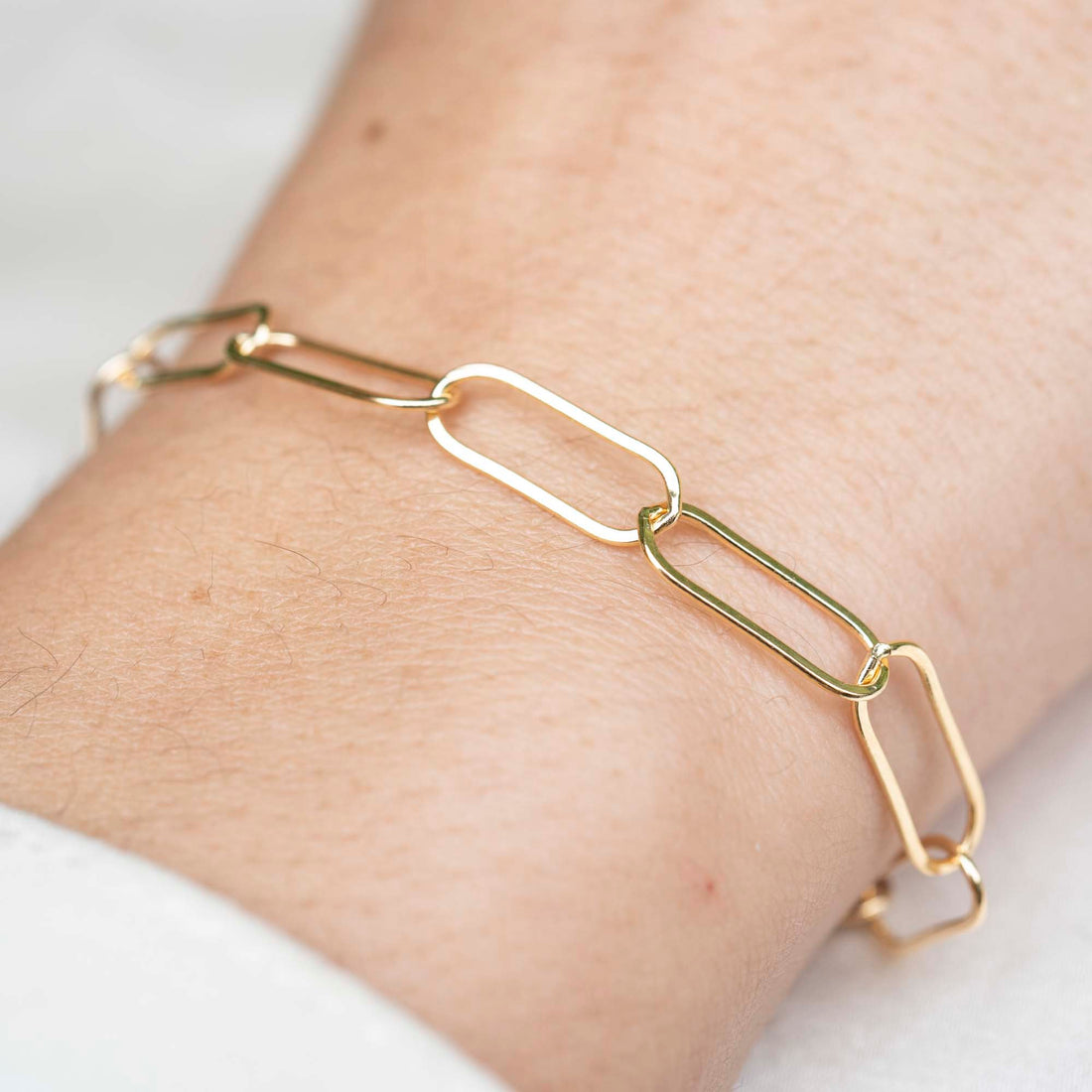 Gold Loops Bracelet, 14k Gold Bracelet, Simple Gold Bracelet, Chain and Link Bracelet, Bracelet, Chain Bracelet, Bold Bracelet, Gold Filled