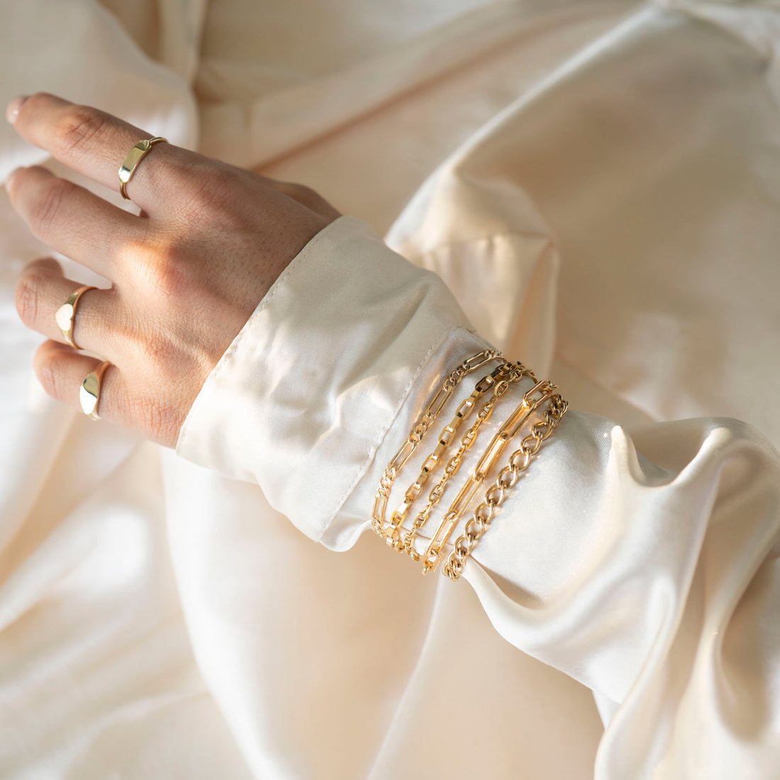 Gold Athena Bracelet, 14k Gold Bracelet, Simple Gold Bracelet, Chain and Link Bracelet, Chain Bracelet, Gift for Her, Rectangle Bracelet